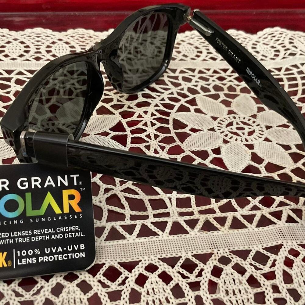 NWT Foster Grant Trupolar / Maxblock Sunglasses